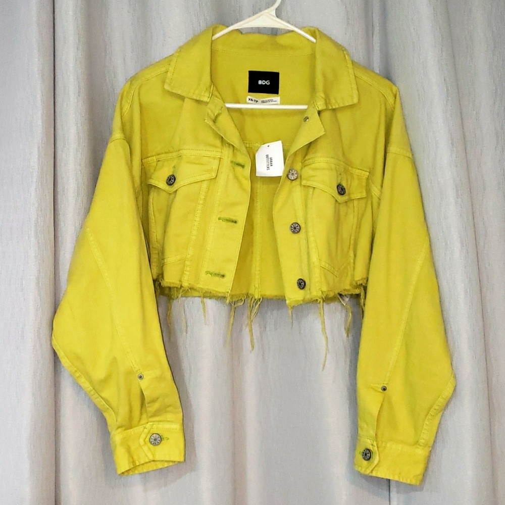 BDG Denim Cropped Jacket